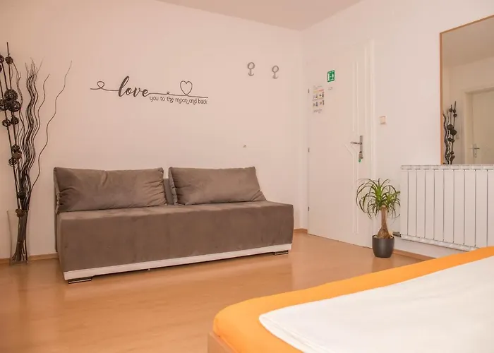 Апартаменты Zorica Драмаль