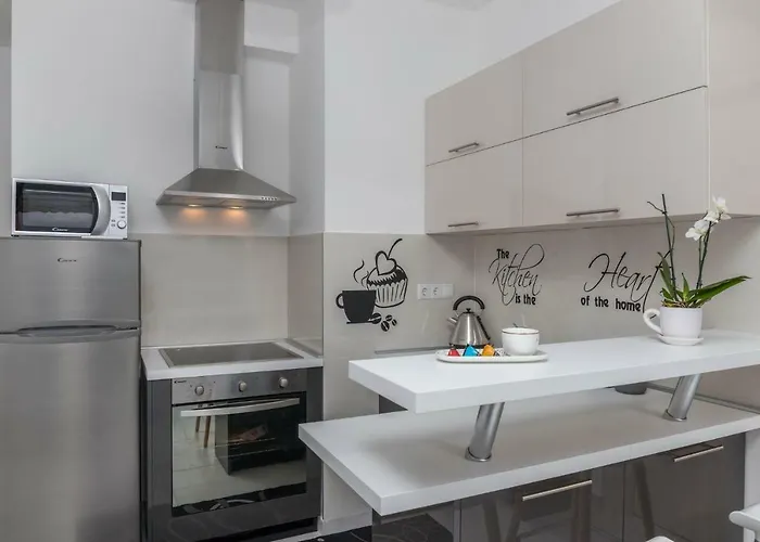 Апартаменты Zorica Драмаль